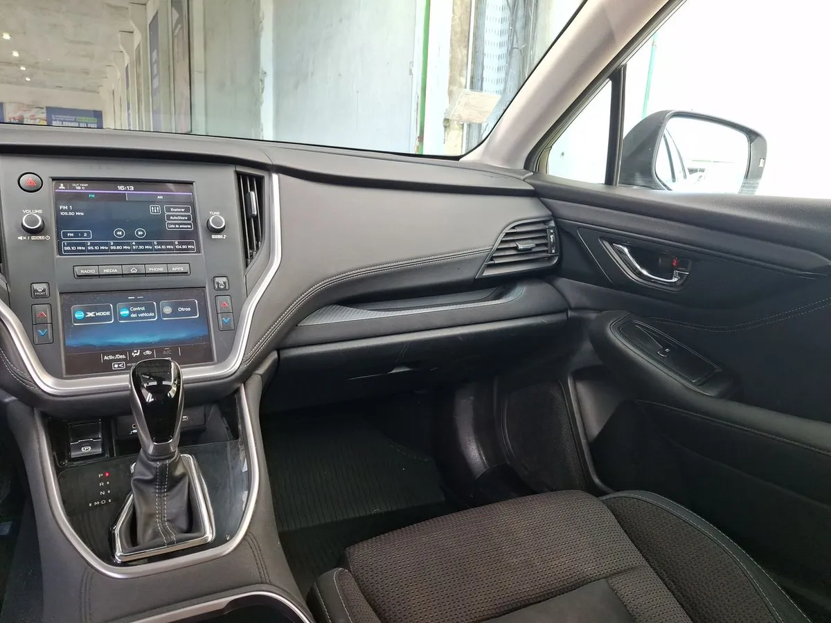Subaru Outback 2.5i Xs Awd Cvt At 5p año 2022