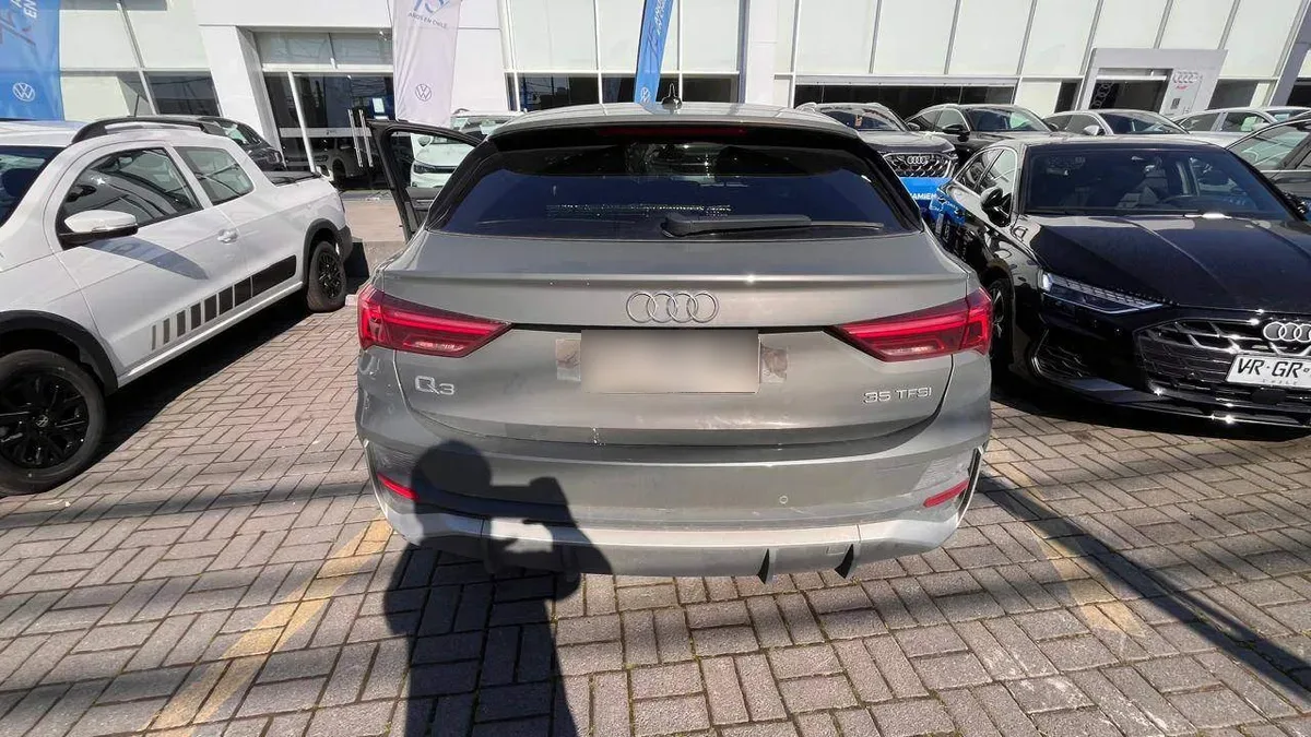 Audi Q3 1.4 Sportback Sport 35 Tfsi 4x2 S-Tronic At 5p año 2021