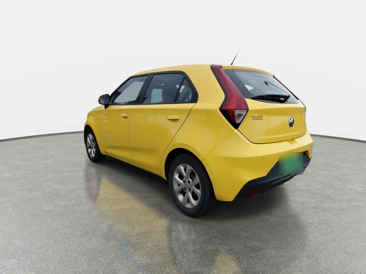 MG 3 1.5 Std 4x2 Hb At 5p año 2021
