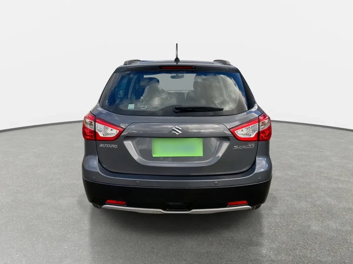 Suzuki S-Cross 1.6 Gl 4x2 Mt 5p año 2022