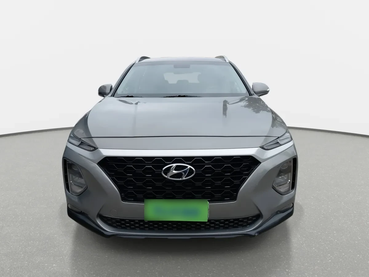 Hyundai Santa Fe 2.4 Plus 4x2 At 5p año 2020