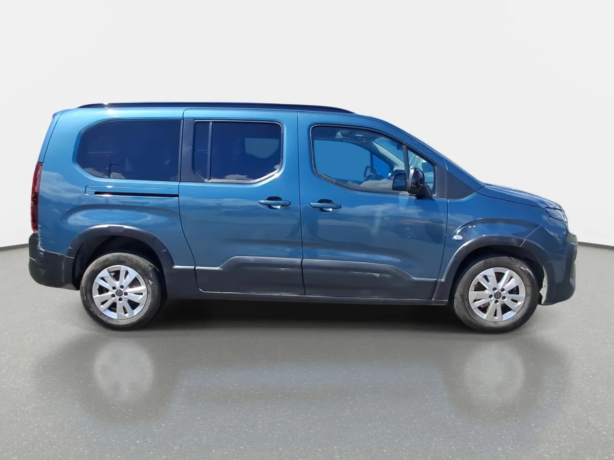 Peugeot Rifter 1.6 Allure Bluehdi Diesel 100hp 4x2 Mt6 5p año 2025