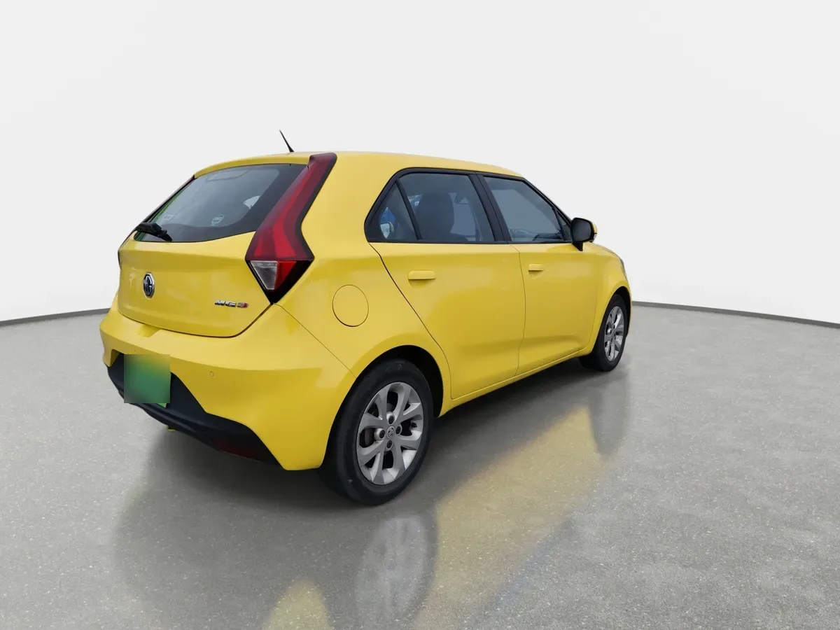 MG 3 1.5 Std 4x2 Hb At 5p año 2021