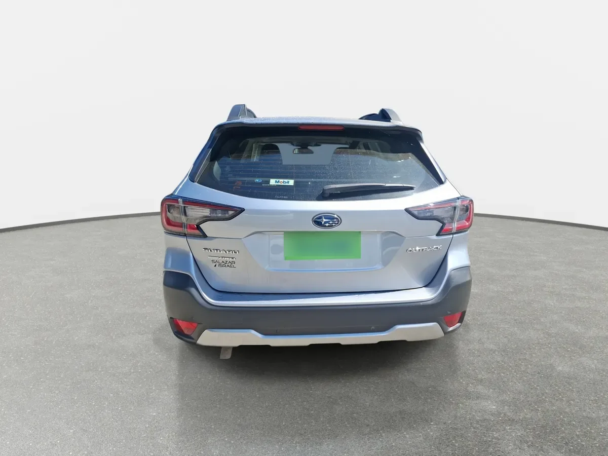Subaru Outback 2.5i Dynamic Awd Cvt At 5p año 2022