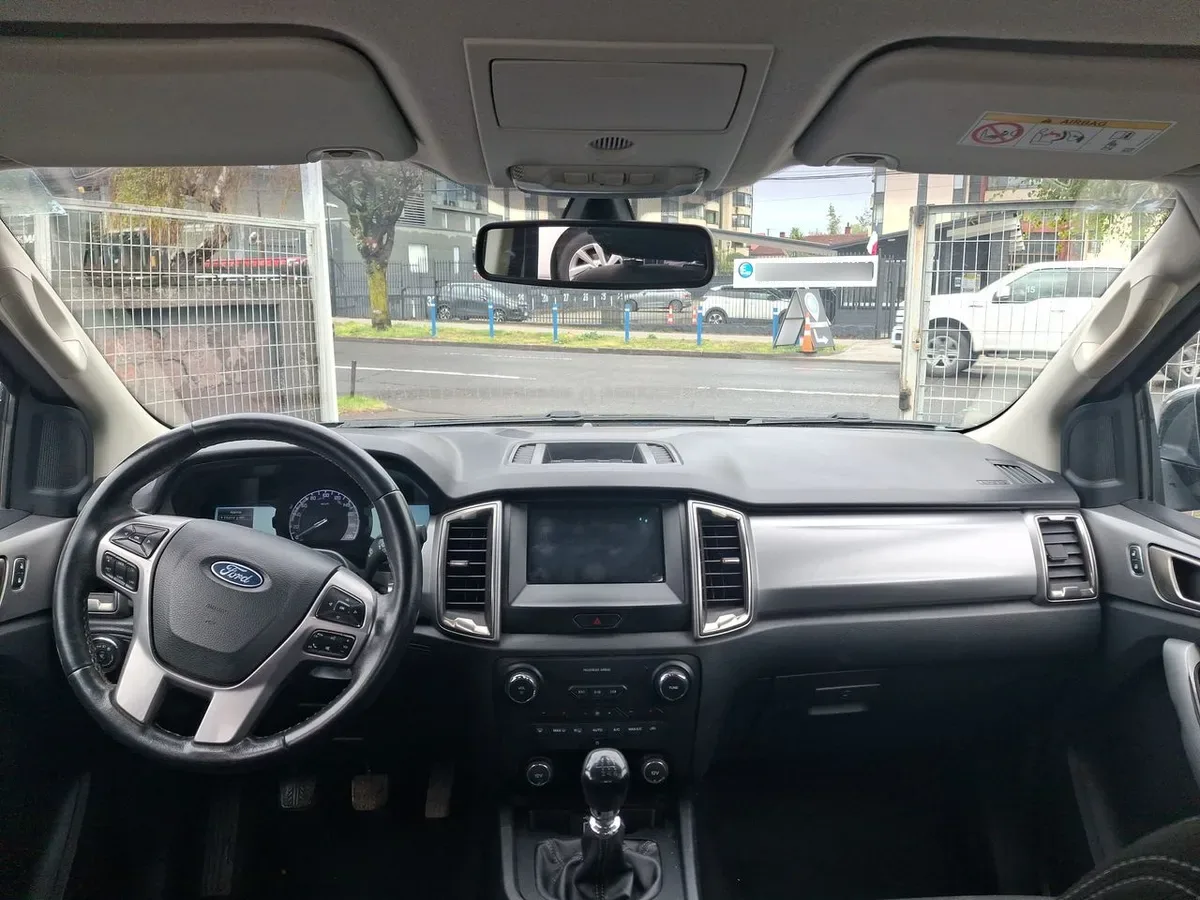 Ford Ranger 3.2 Xlt 4x4 Diesel Dob. Cab. Mt 4p año 2022