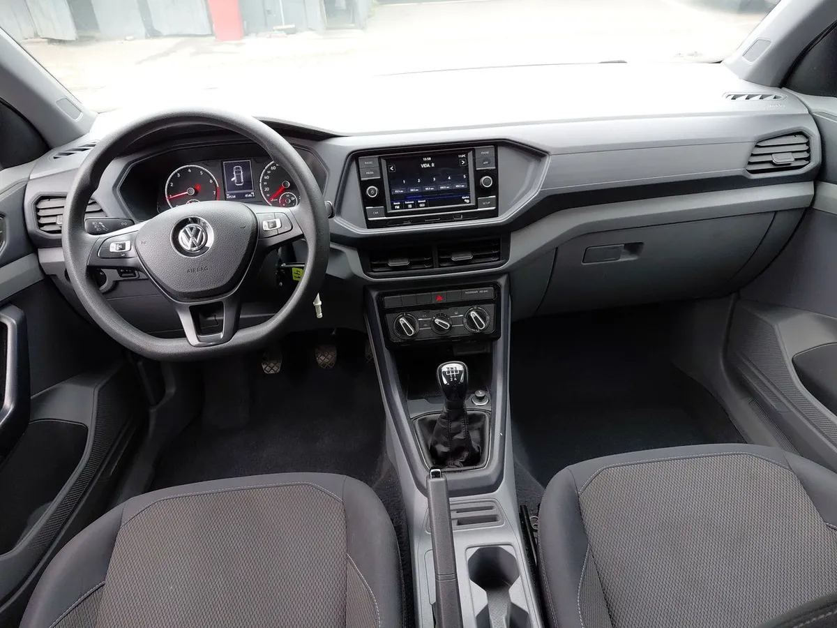 Volkswagen T-Cross 1.6 Msi Trendline 4x2 Mt5 5p año 2021