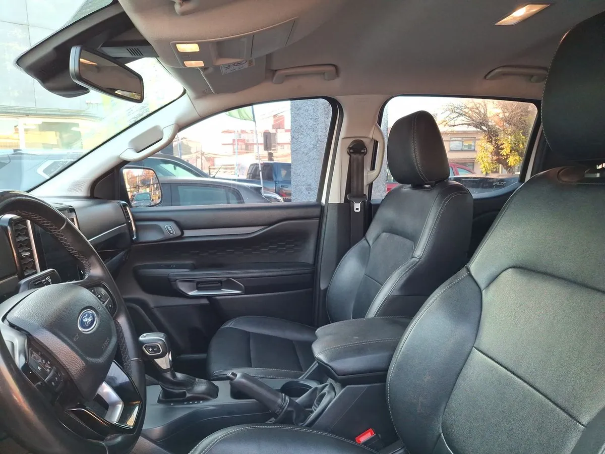 Ford Ranger 2.0 Xlt Diesel 4x2 Dob. Cab. At 4p año 2024