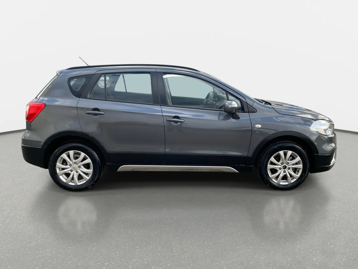 Suzuki S-Cross 1.6 Gl 4x2 Mt 5p año 2022
