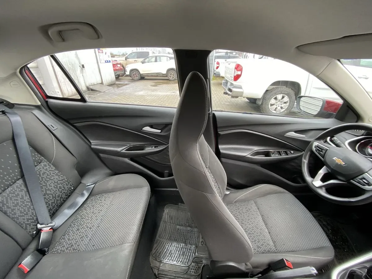 Chevrolet Onix 1.0t Ltz 4x2 Mt 5p año 2022
