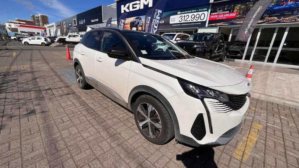 Peugeot 3008 1.5 Allure Pack Bluehdi 4x2 130 Eat8 5p año 2022