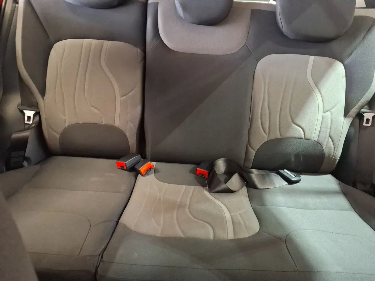 Fiat Uno 1.4 Way Evo 4x2 Ac Mt 5p año 2016