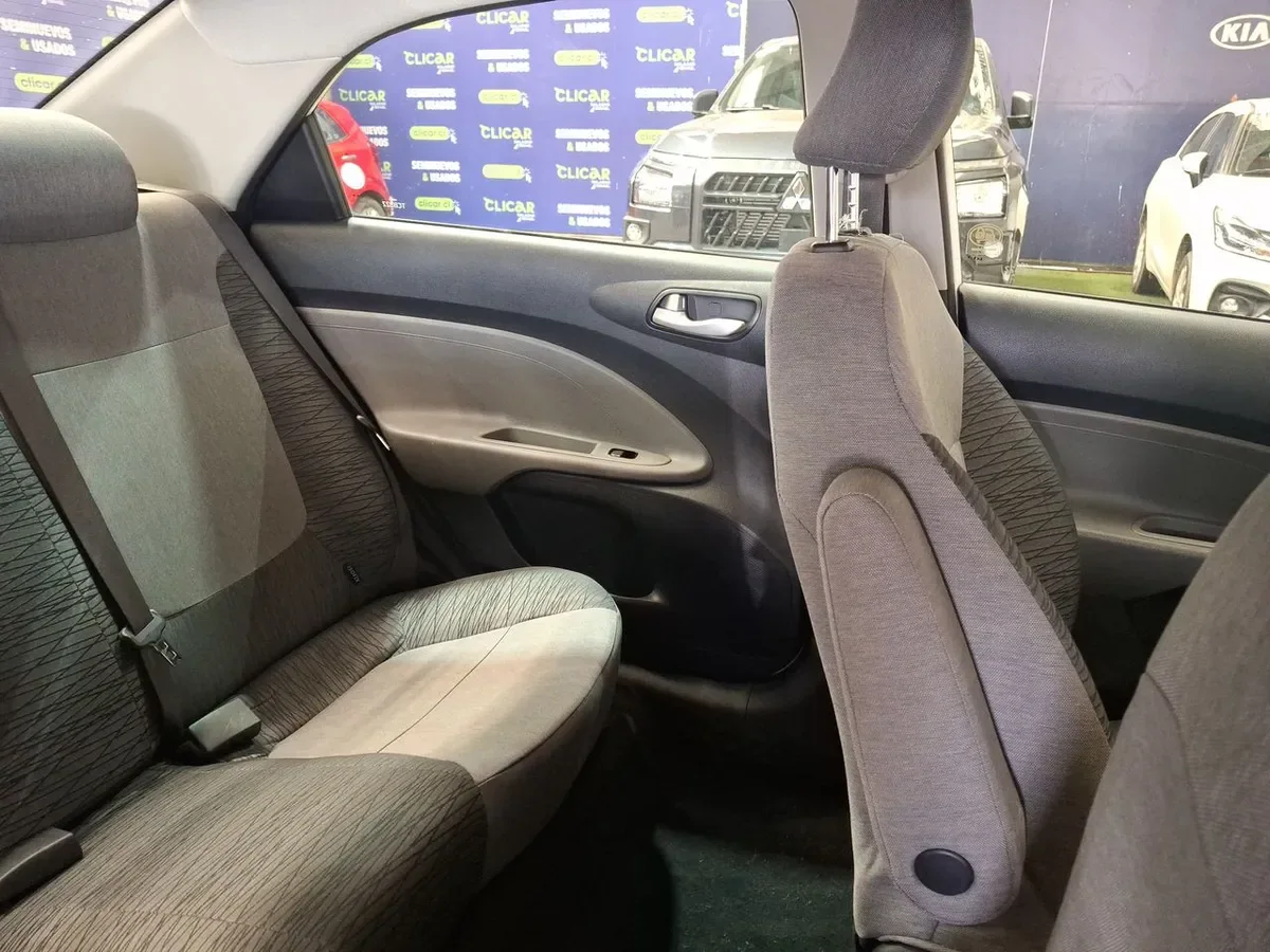 Kia Soluto 1.4 Ex Full 4x2 Mt 4p año 2024