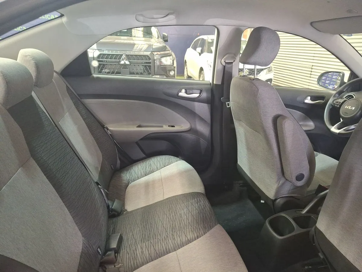 Kia Soluto 1.4 Ex Full 4x2 Mt 4p año 2024