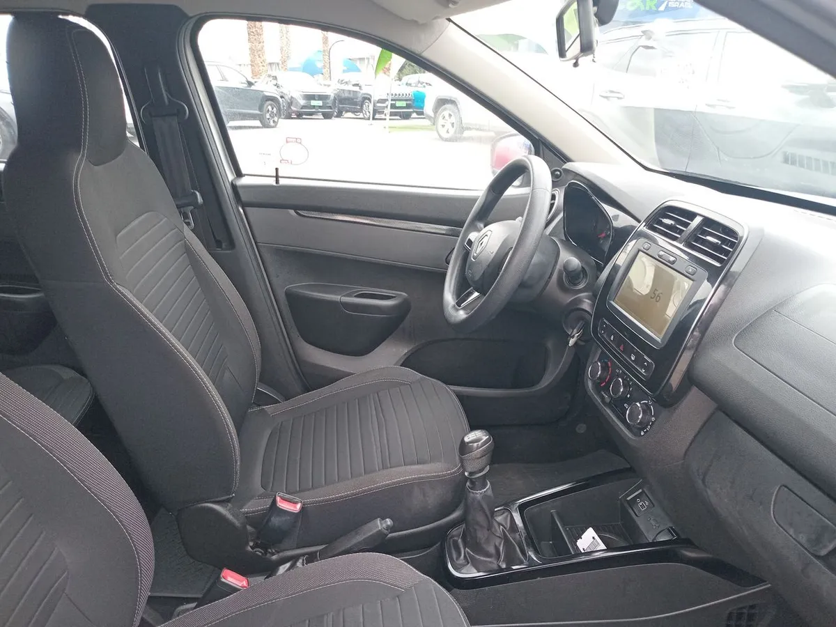 Renault Kwid 1.0 Zen 4x2 Hb Mt 5p año 2022