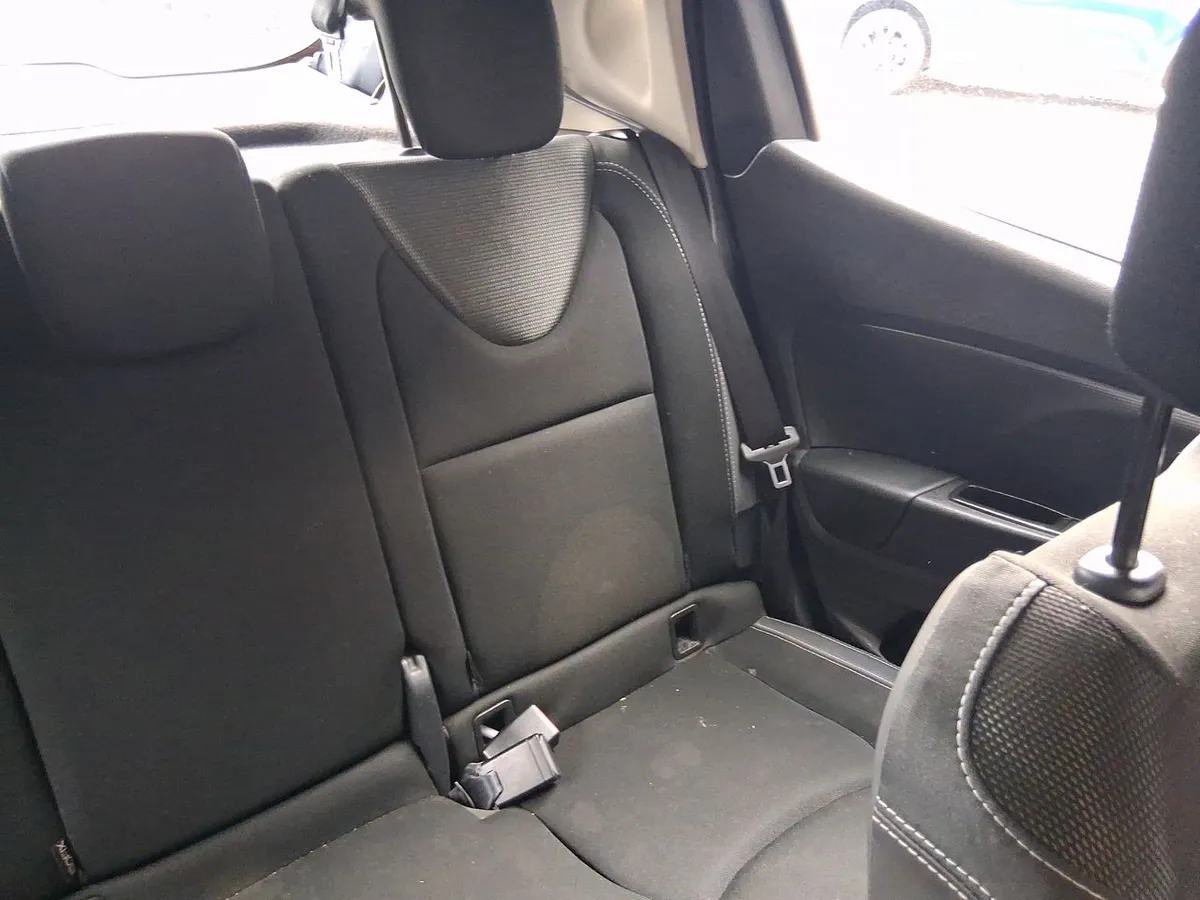 Renault Clio 1.2 Expression 4x2 Hb Mt 5p año 2020