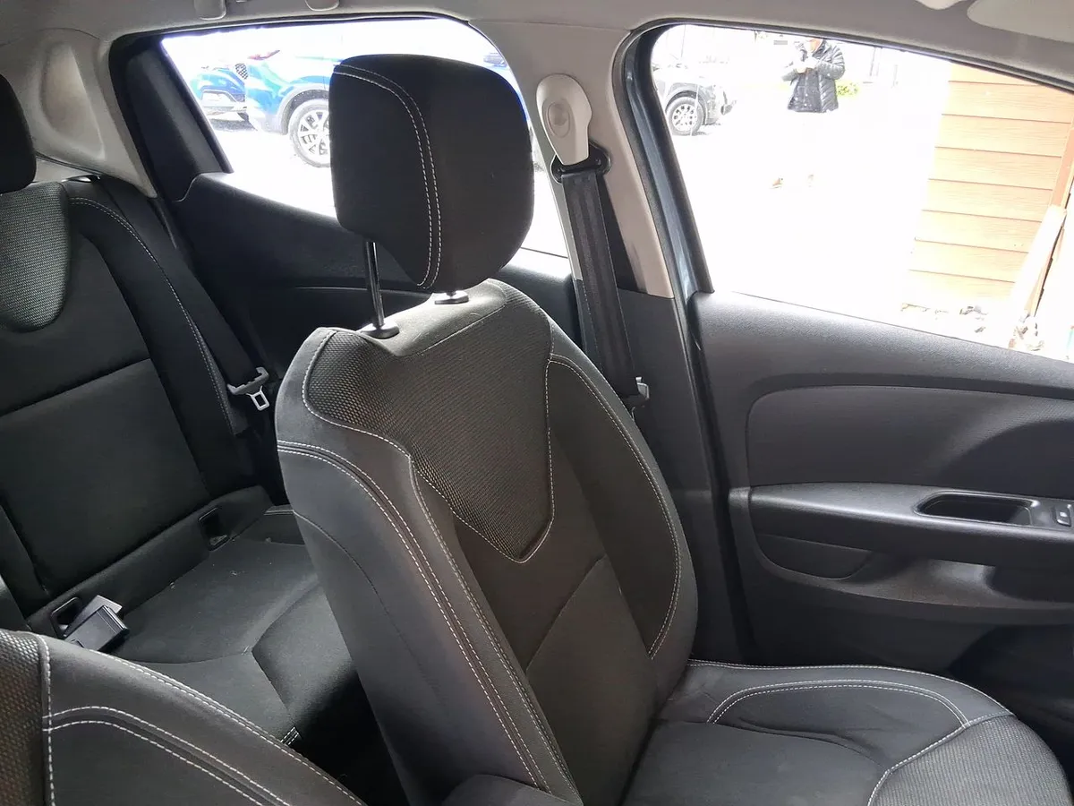 Renault Clio 1.2 Expression 4x2 Hb Mt 5p año 2020