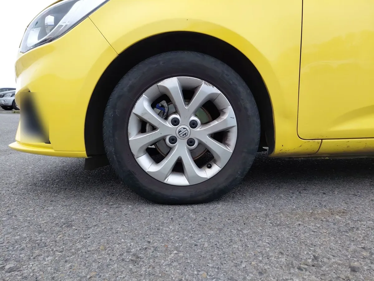 MG 3 1.5 Std 4x2 Hb At 5p año 2021