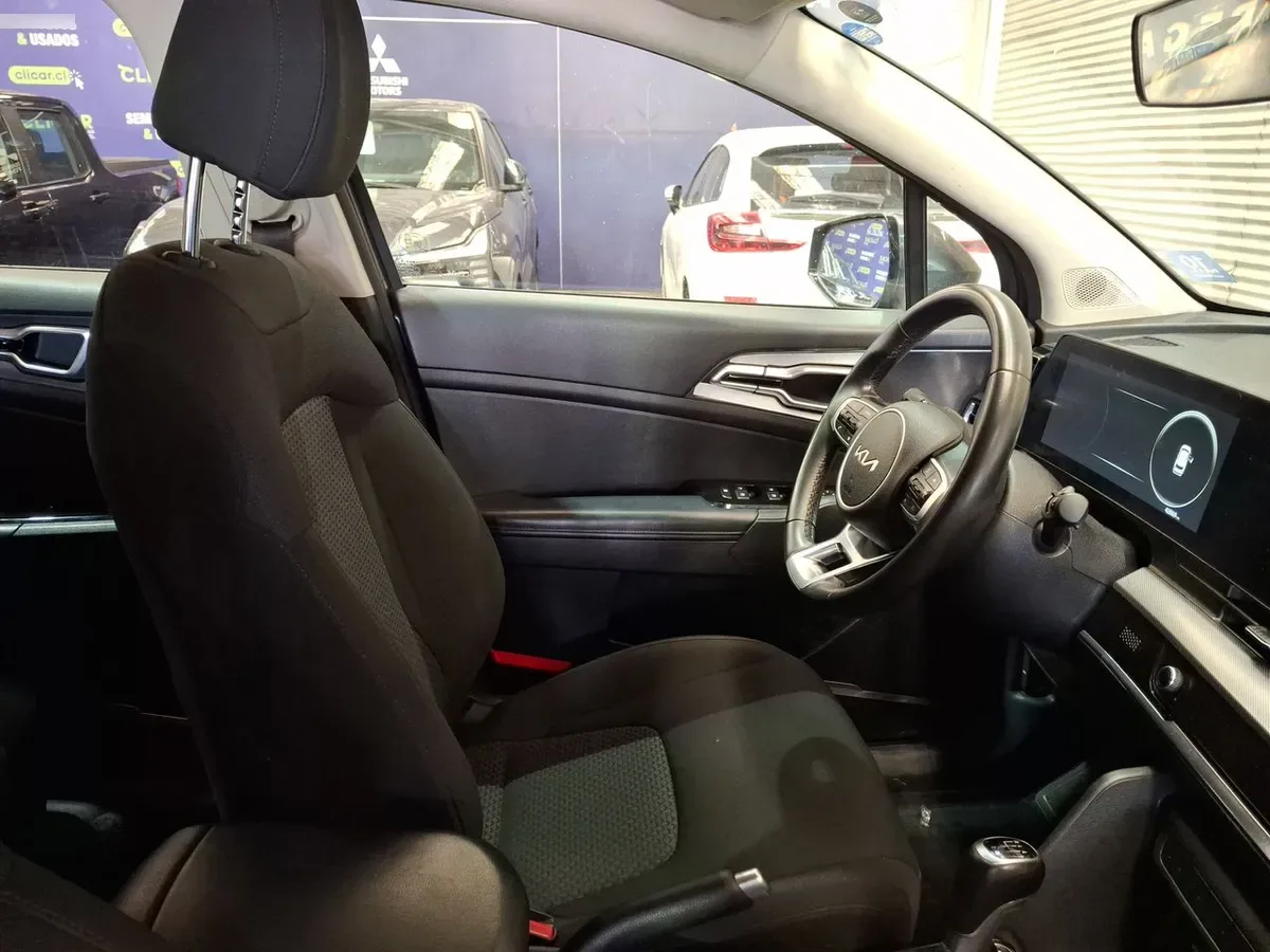 Kia Sportage 2.0 Ex Benc 2wd 6mt 5p año 2023