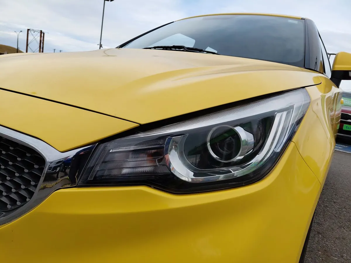 MG 3 1.5 Std 4x2 Hb At 5p año 2021