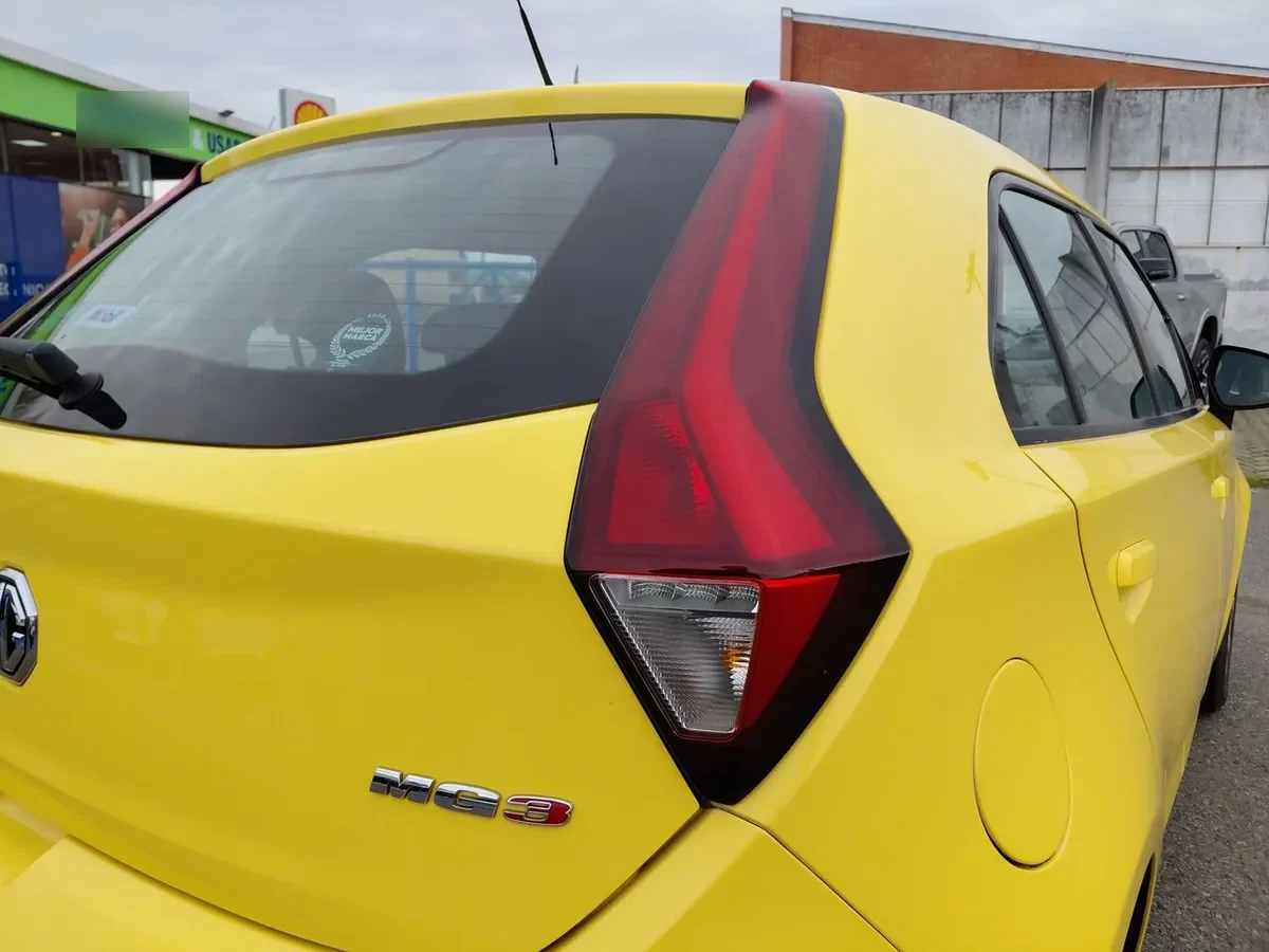 MG 3 1.5 Std 4x2 Hb At 5p año 2021