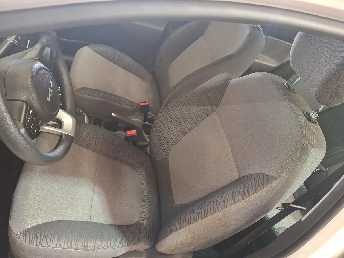 Kia Soluto 1.4 Ex Full 4x2 Mt 4p año 2024