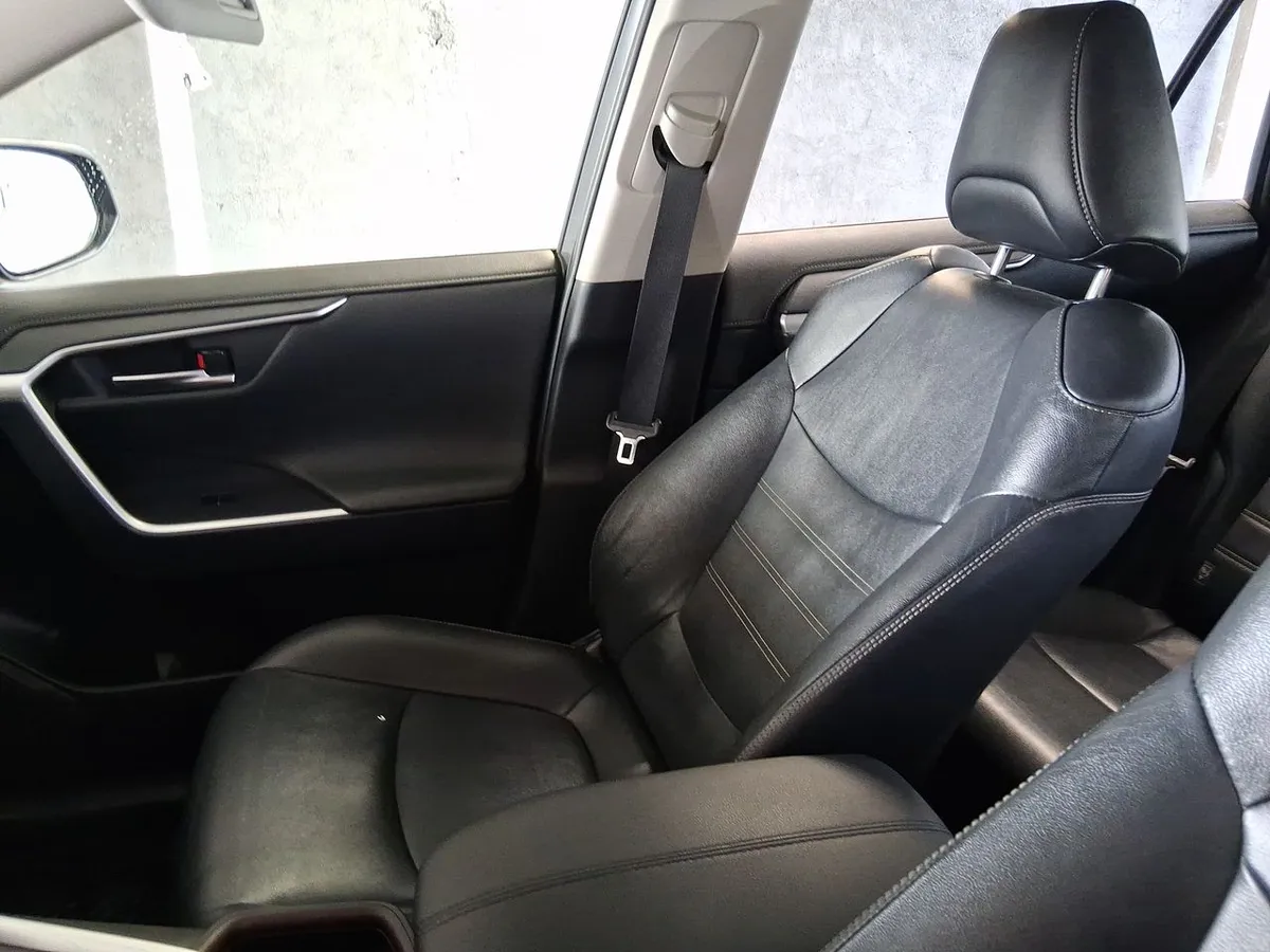 Toyota Rav 4 2.5 Limited Hybrid Hv 4x4 Cvt At 5p año 2021