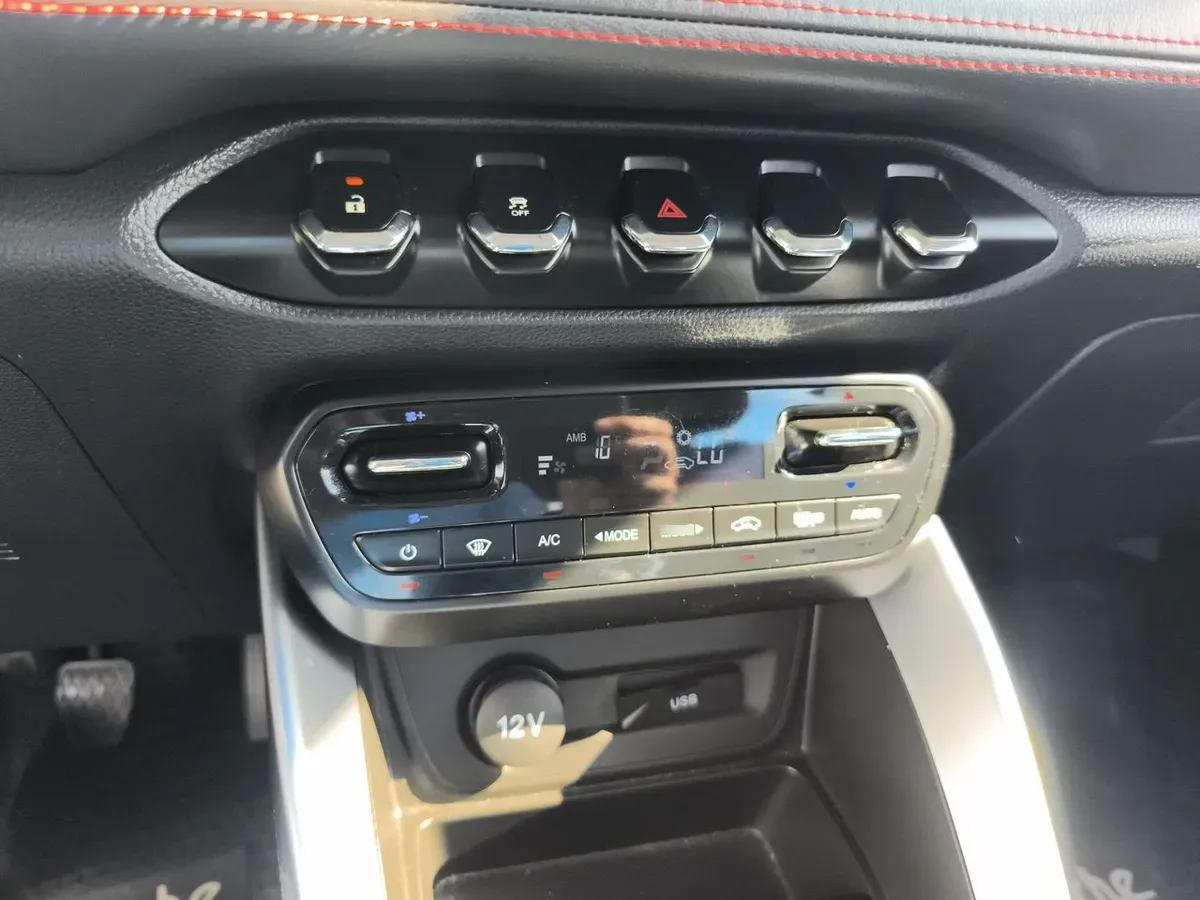 Chevrolet Groove 1.5 Premier 4x2 Mt 5p año 2022