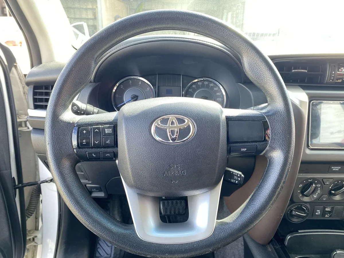 Toyota Fortunner 2.8 Sr5 Tdi Diesel 4x4 At 5p año 2018