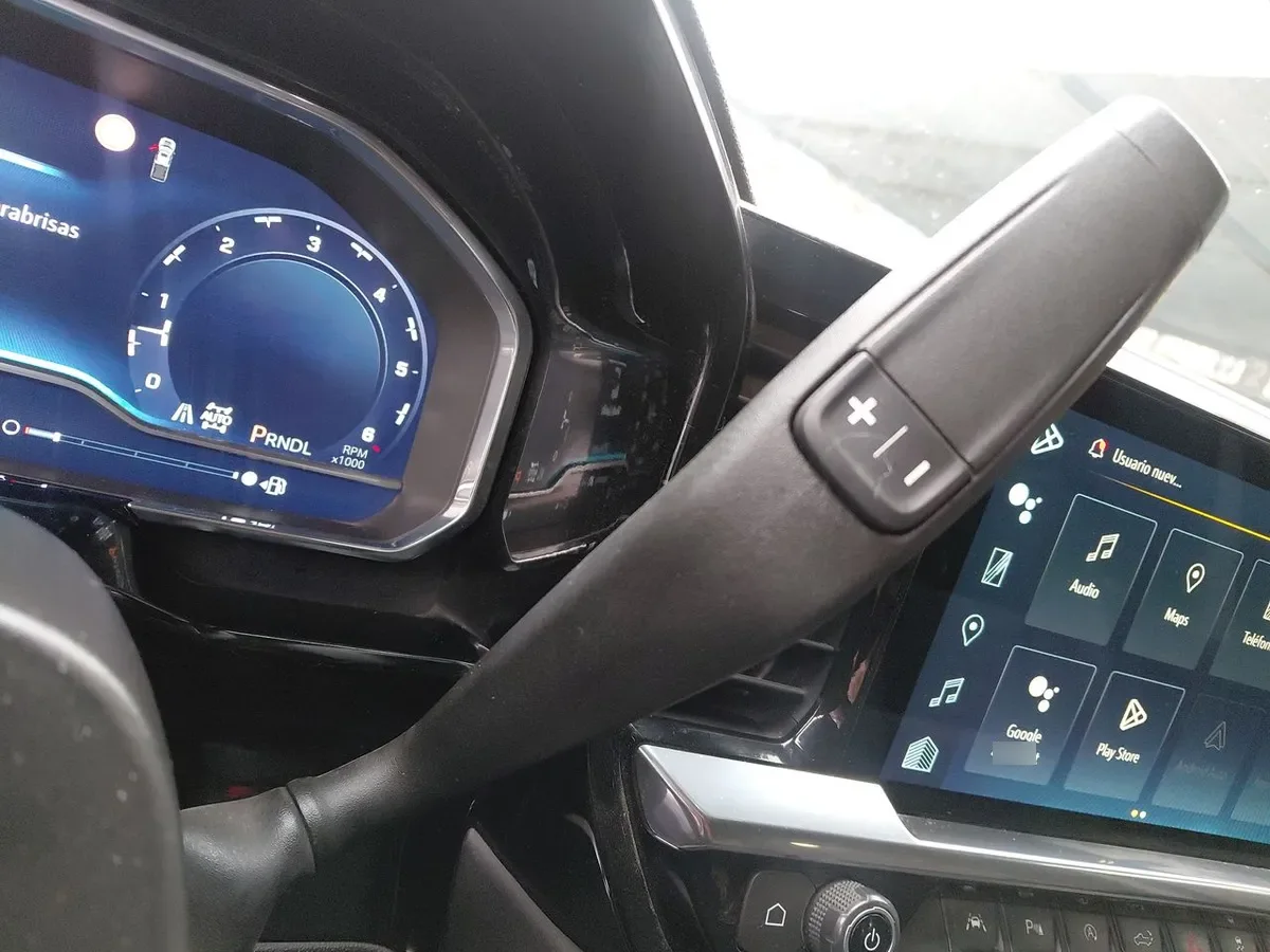 Chevrolet Silverado 5.3 Lt Trail Boss Z71 4x4 At 4p año 2023
