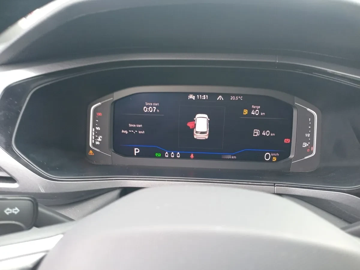 Volkswagen Taos 1.4 Tsi Highline 4x2 At 5p año 2025