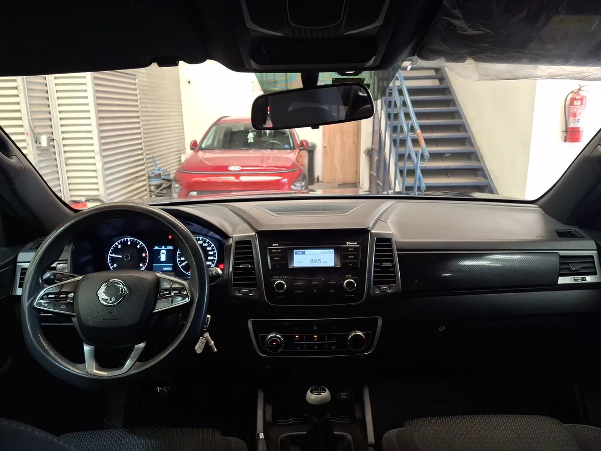 Ssangyong Musso 2.2 Grand Glx Td Diesel 2wd Mt6 4p año 2022