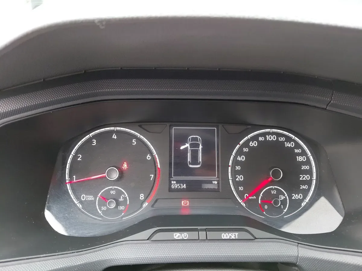 Volkswagen T-Cross 1.6 Msi Trendline 4x2 Mt5 5p año 2021