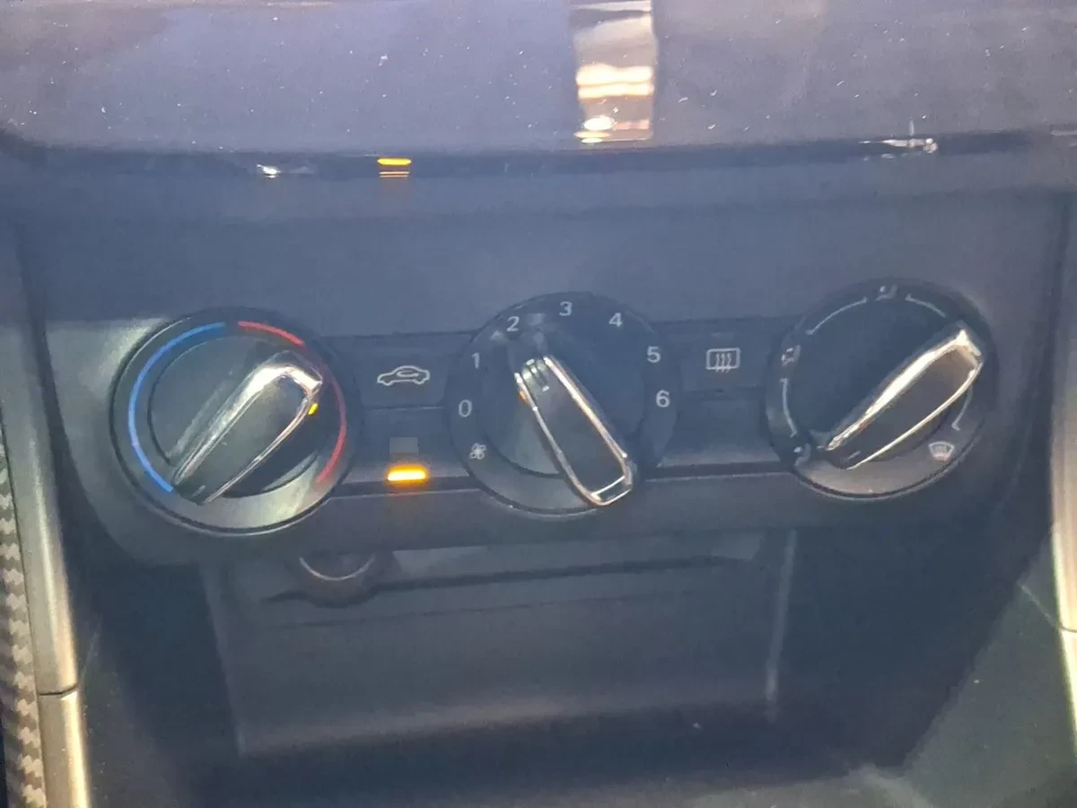 MG Mg Zs 1.5 Std 4x2 Mt 5p año 2023