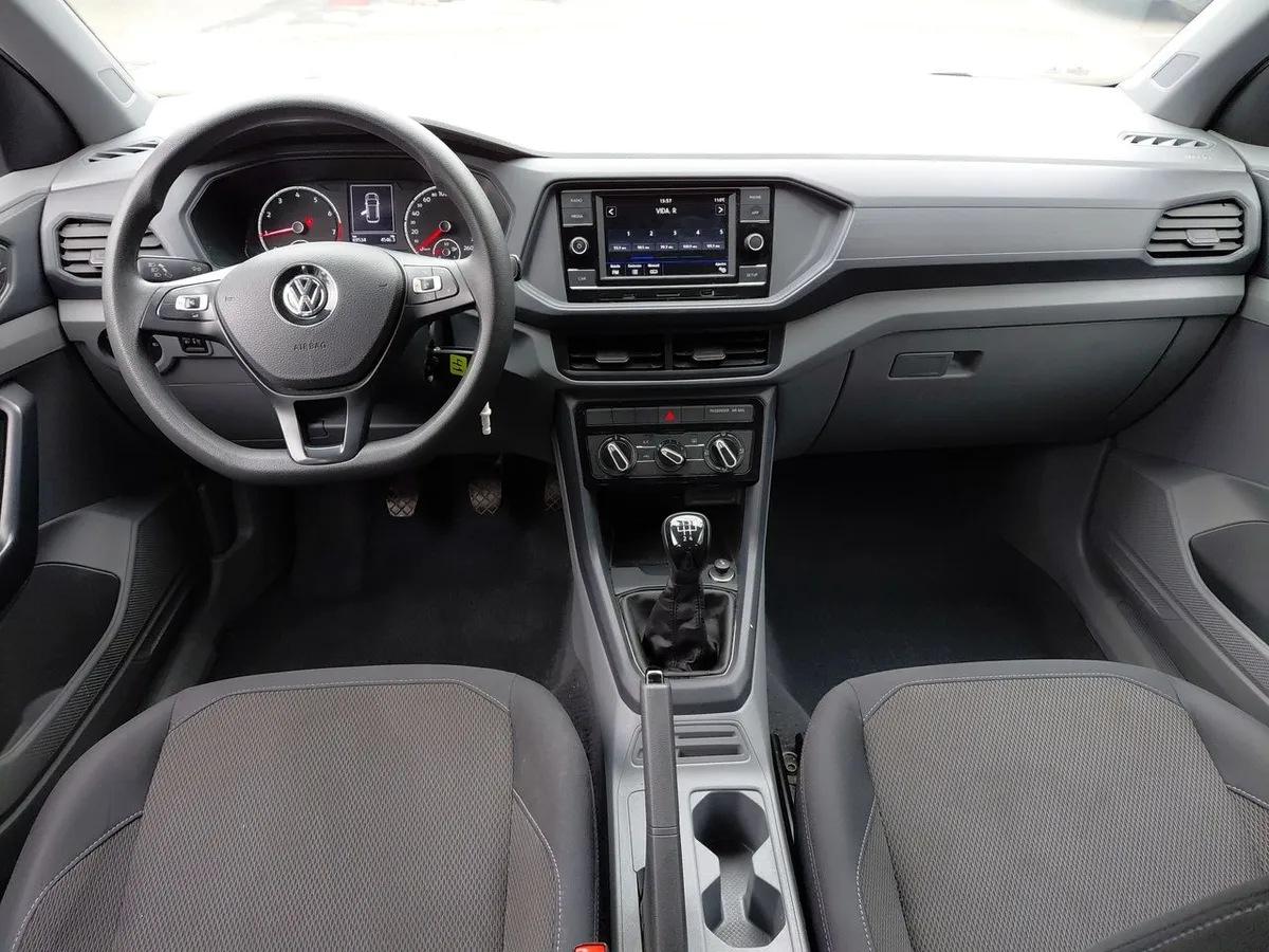 Volkswagen T-Cross 1.6 Msi Trendline 4x2 Mt5 5p año 2021