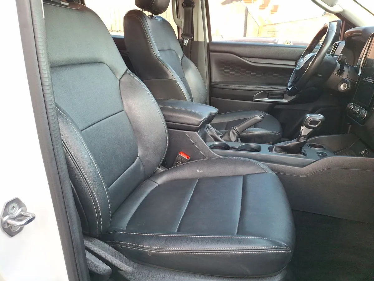 Ford Ranger 2.0 Xlt Diesel 4x2 Dob. Cab. At 4p año 2024