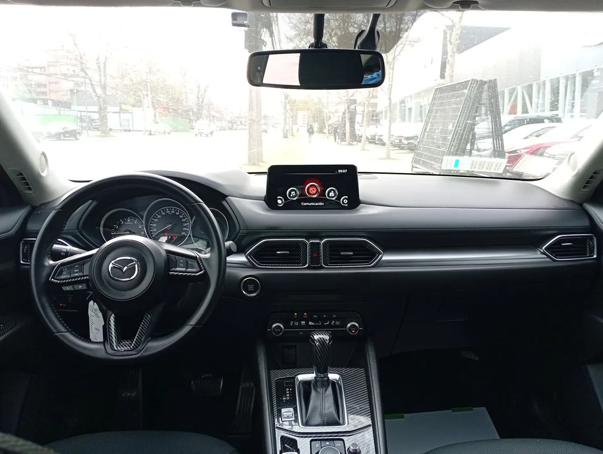 Mazda Cx-5 2.0 Core 2wd At 5p año 2023