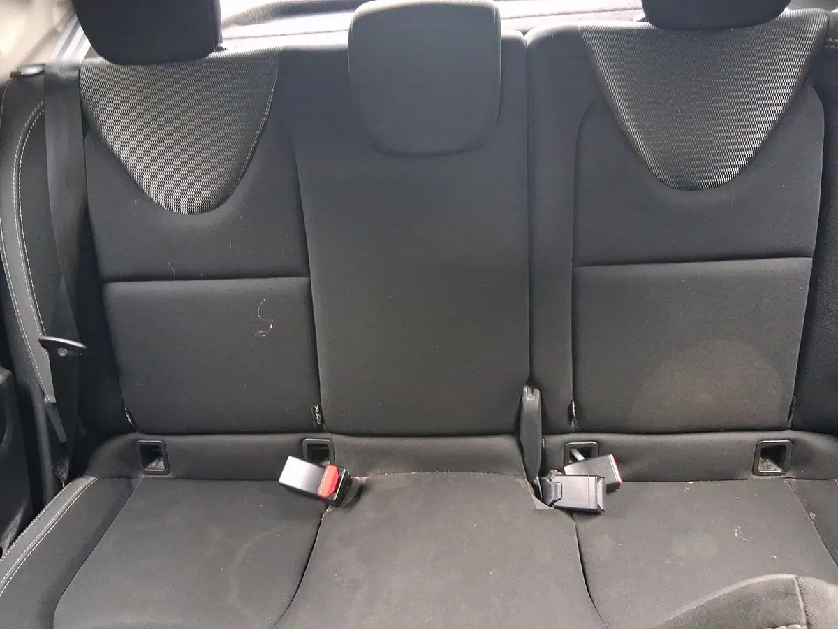 Renault Clio 1.2 Expression 4x2 Hb Mt 5p año 2020