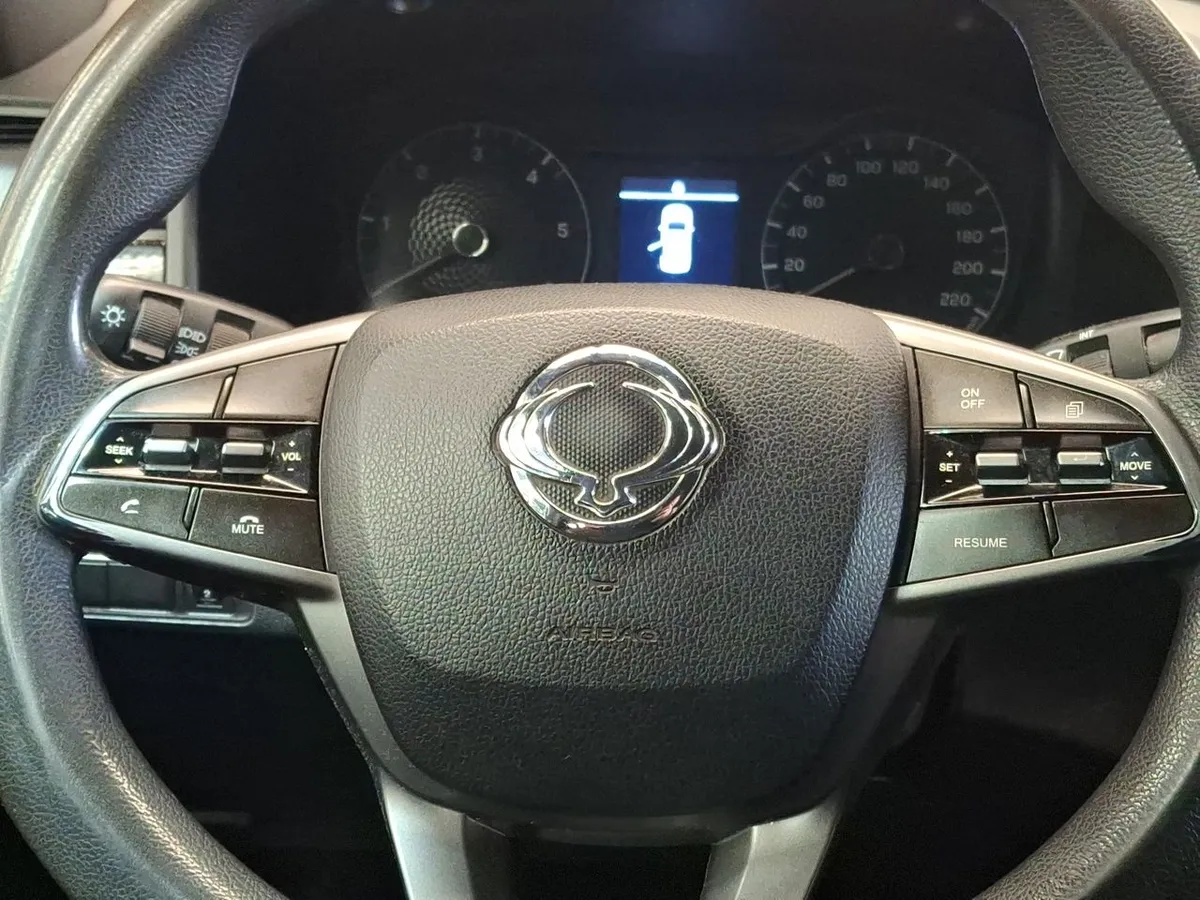 Ssangyong Musso 2.2 Grand Glx Td Diesel 2wd Mt6 4p año 2022