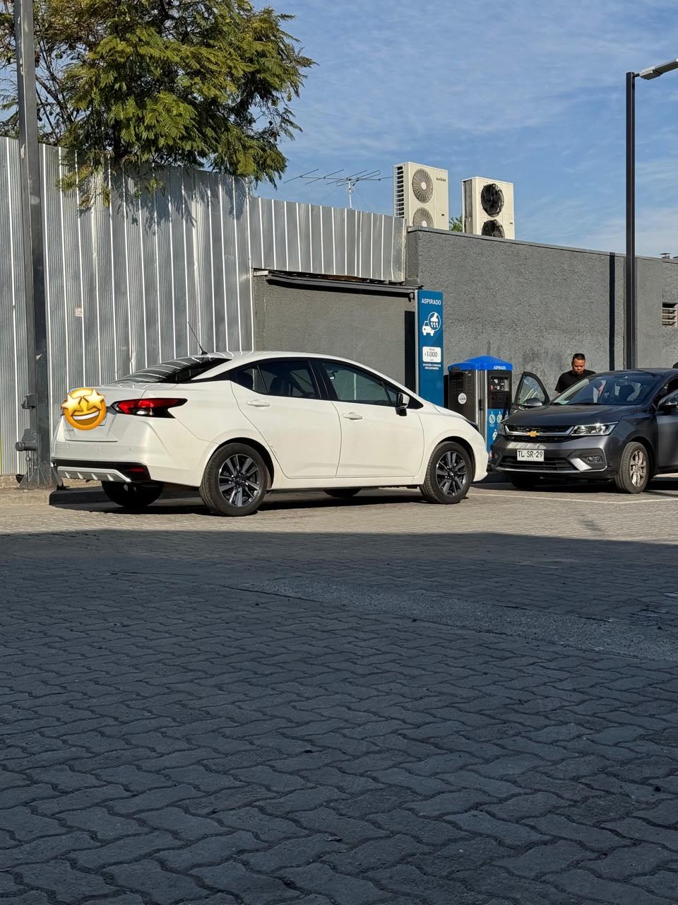 NISSAN VERSA 1.6 V-Drive Mt año 2022