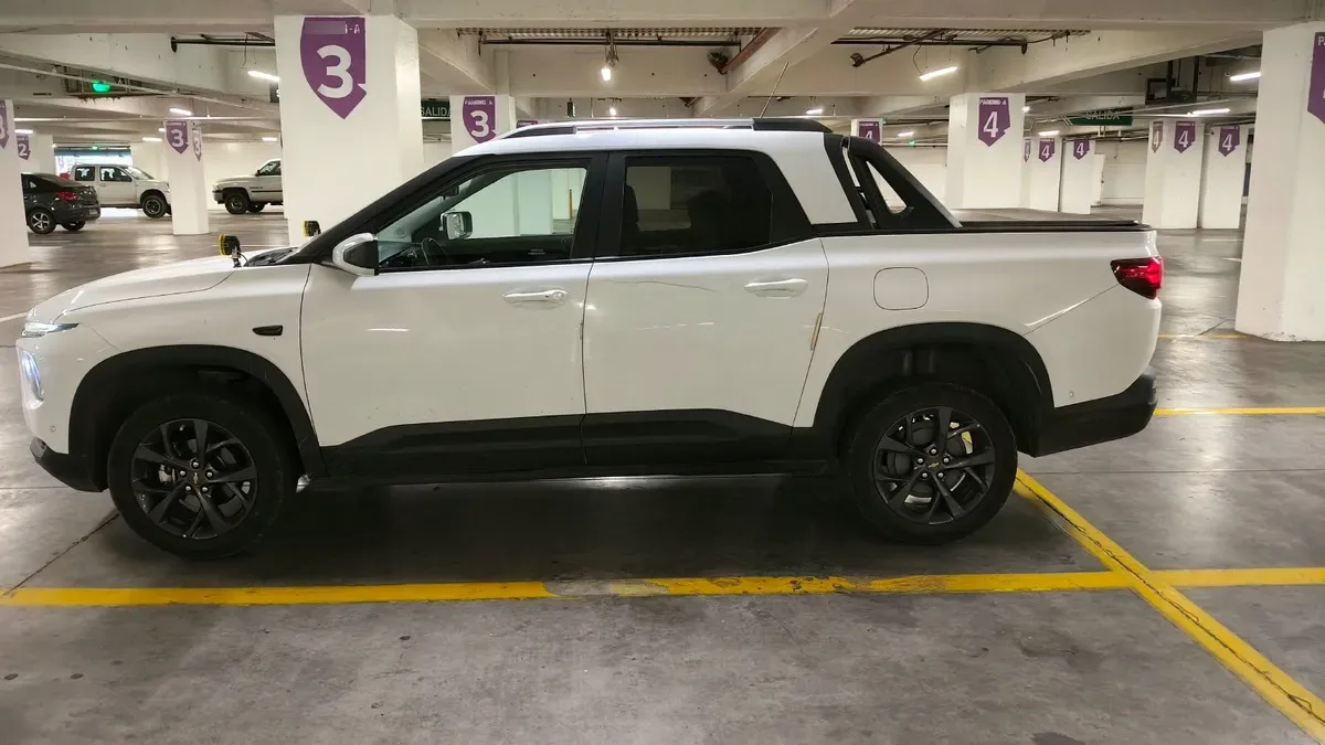 CHEVROLET MONTANA 1.2 Premier Mt año 2024