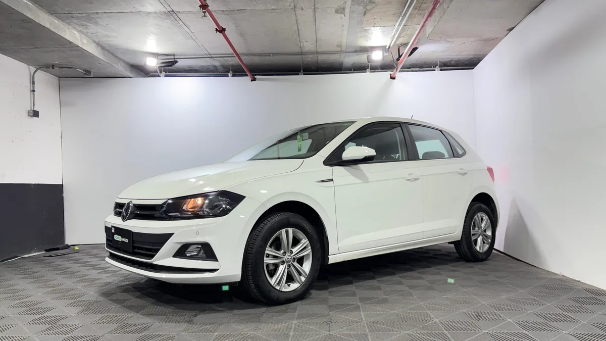 Volkswagen Polo 1.6 Comfortline Mt año 2023