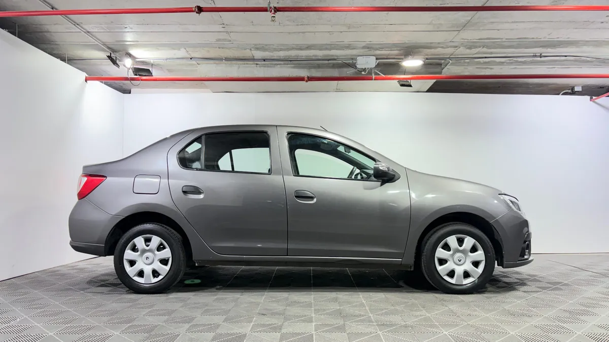 Renault Symbol 1.6 Zen Mt año 2021