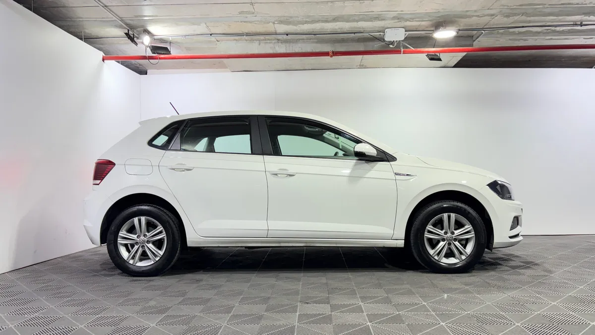Volkswagen Polo 1.6 Comfortline Mt año 2023