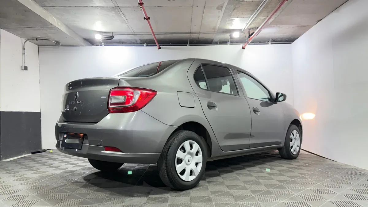 Renault Symbol 1.6 Zen Mt año 2021