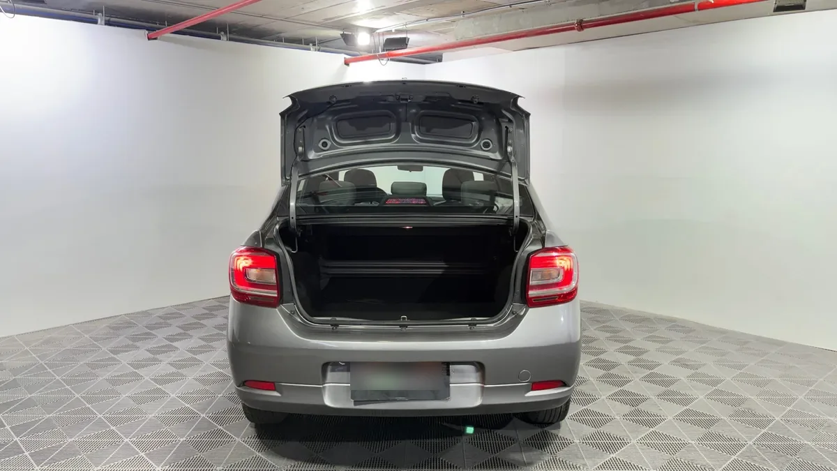 Renault Symbol 1.6 Zen Mt año 2021
