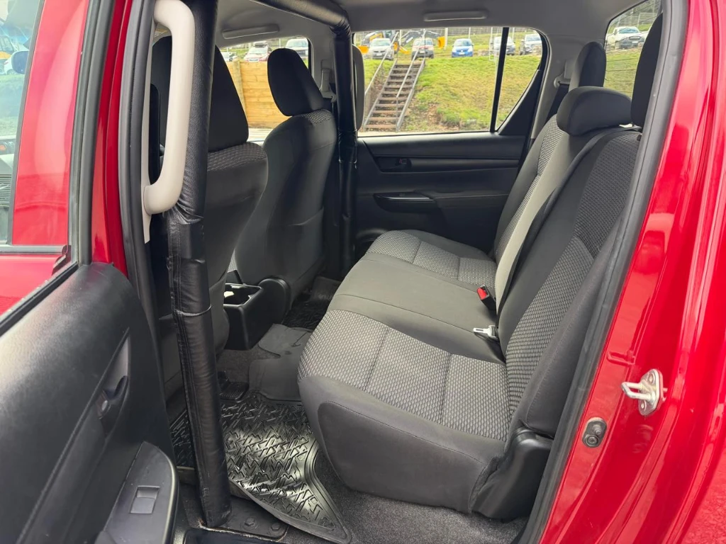 Toyota Hilux Hilux Dc 4x4 2.4 D Dx Mt año 2024
