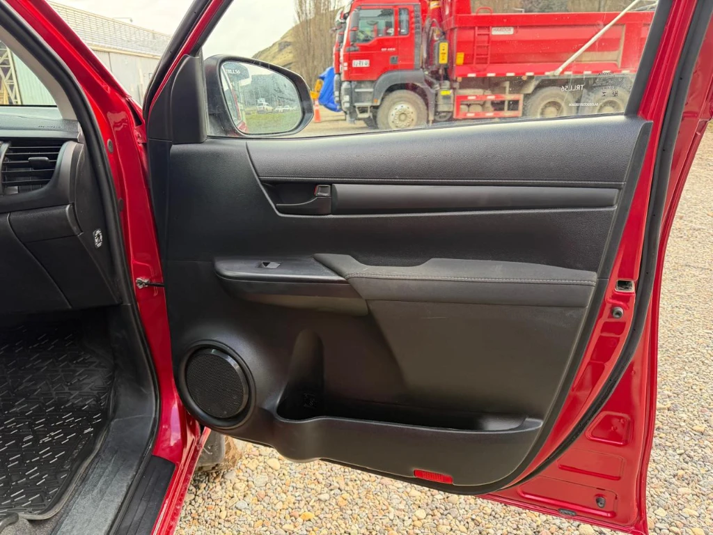 Toyota Hilux Hilux Dc 4x4 2.4 D Dx Mt año 2024