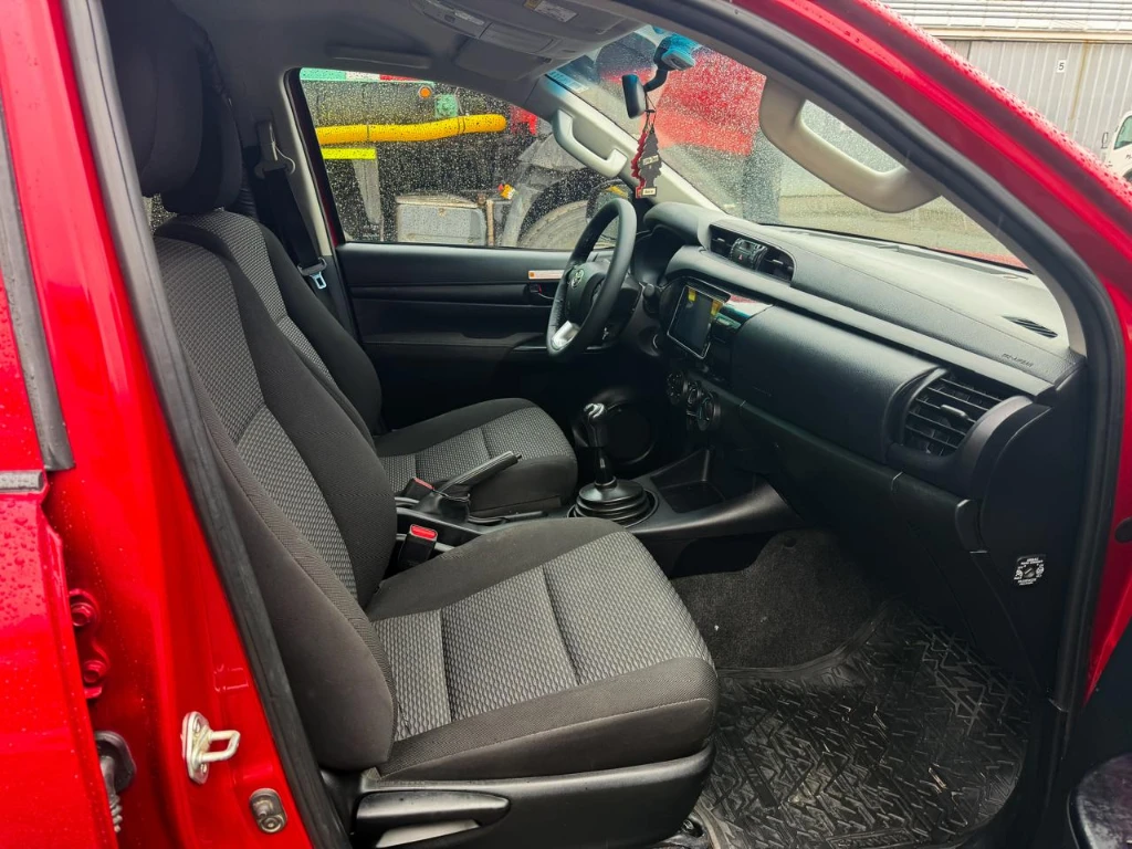 Toyota Hilux Hilux Dc 4x4 2.4 D Dx Mt año 2024