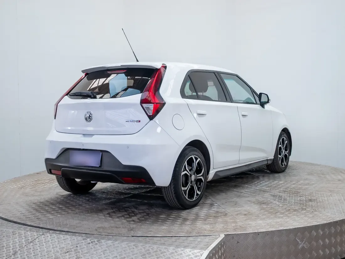 MG 3 1.5 Mt Com año 2022
