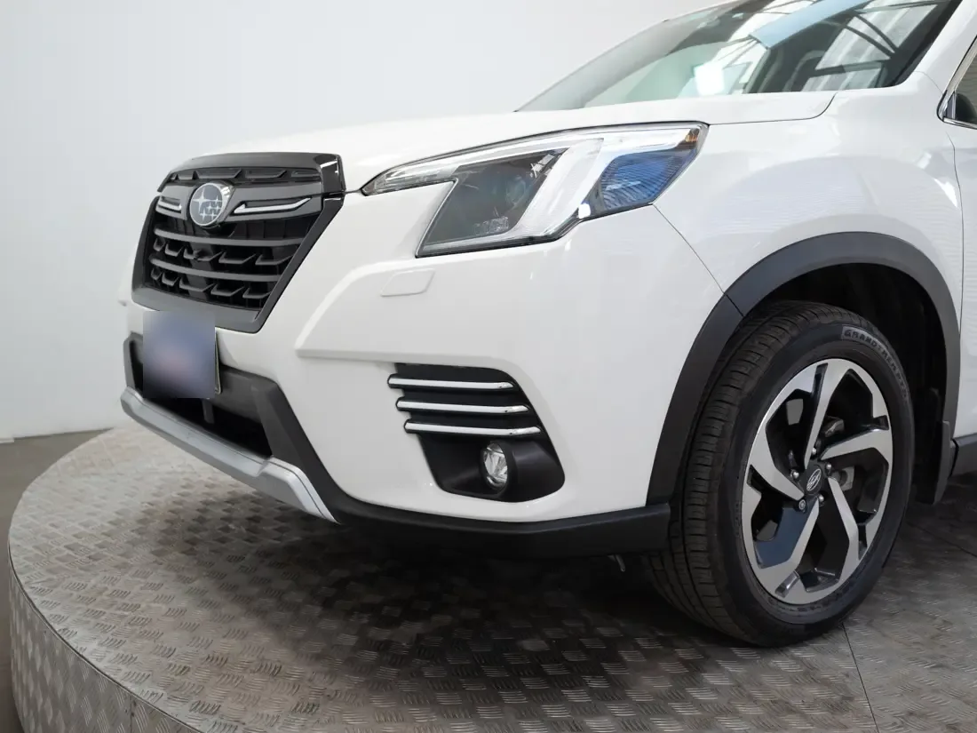 Subaru Forester 2.5 Awd Limited Eyesight Gardx At 4x4 año 2024